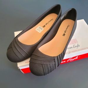 Black Ballet Flats